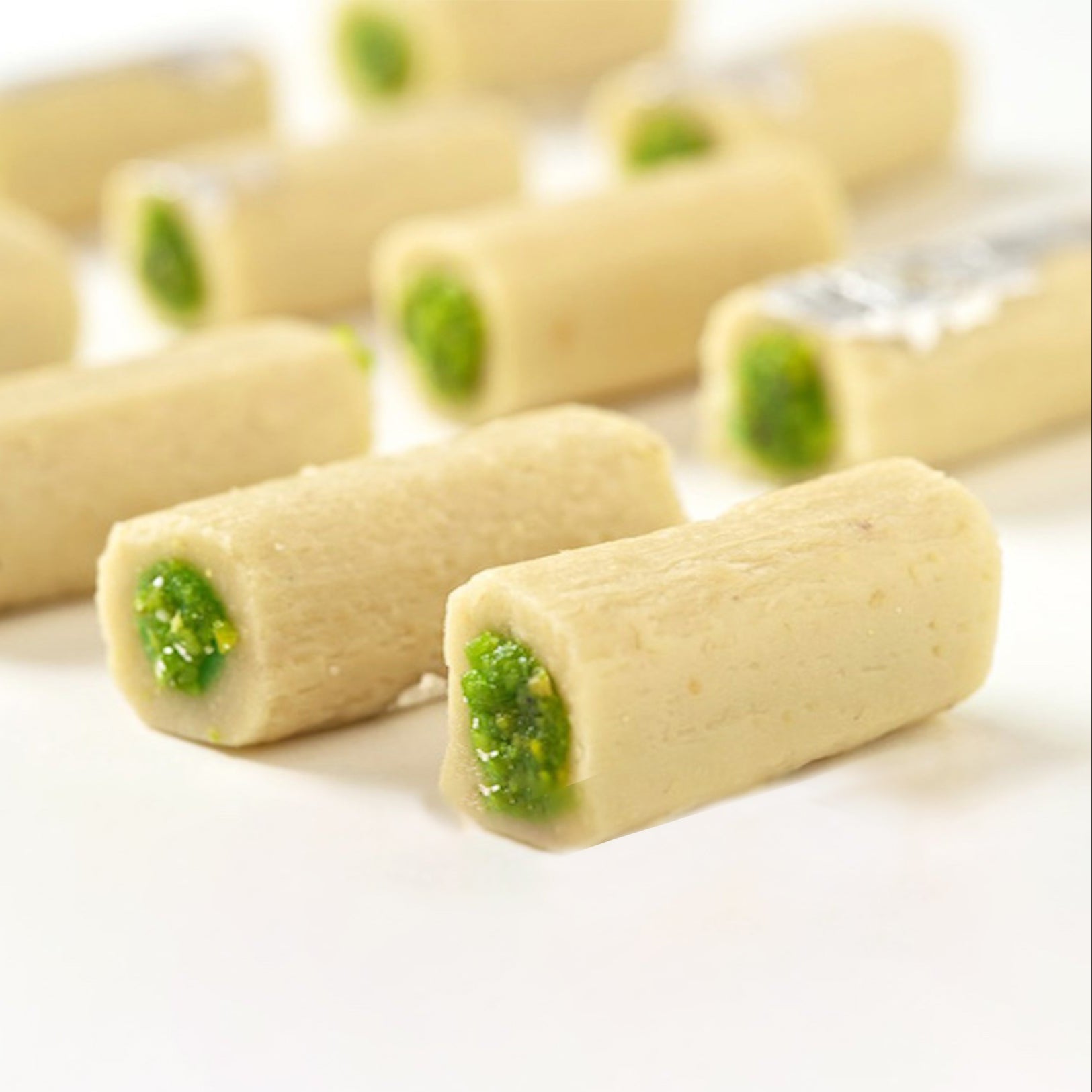 Cashew Pista Roll