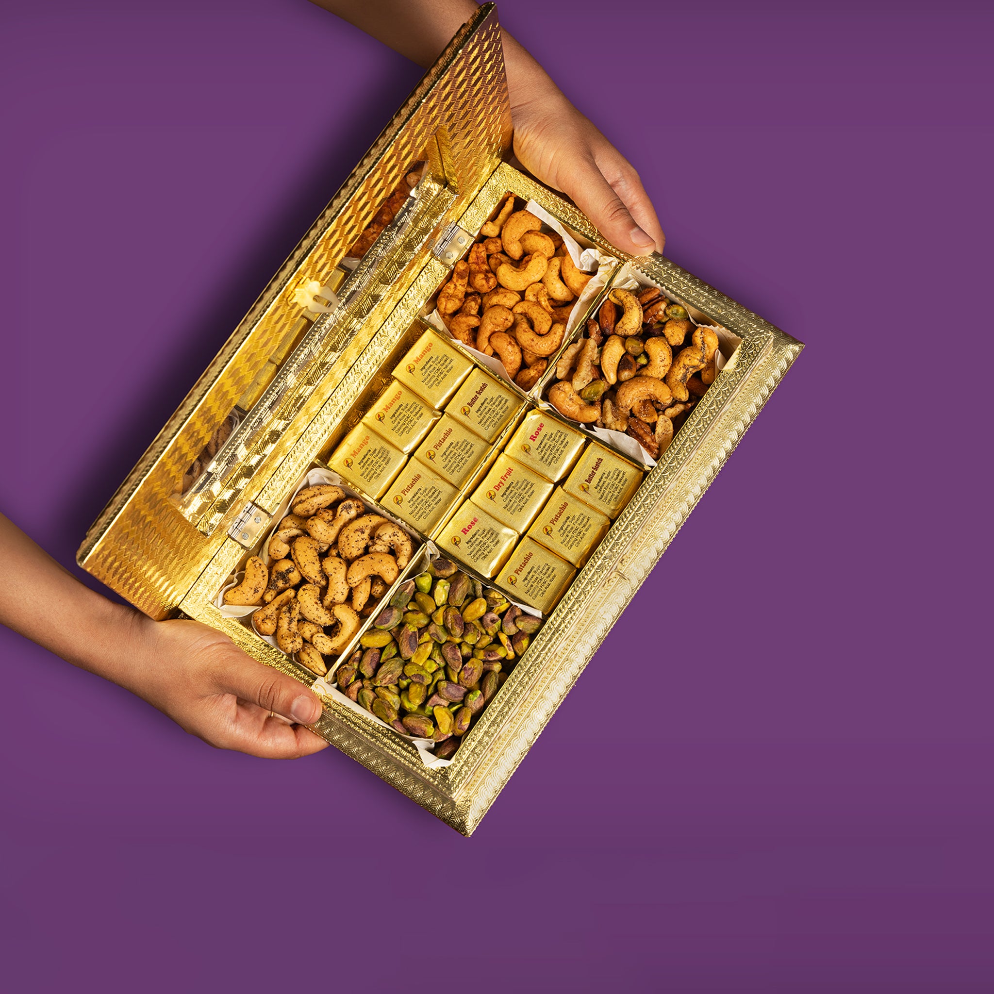 Diwali Bites & Nuts Treasure