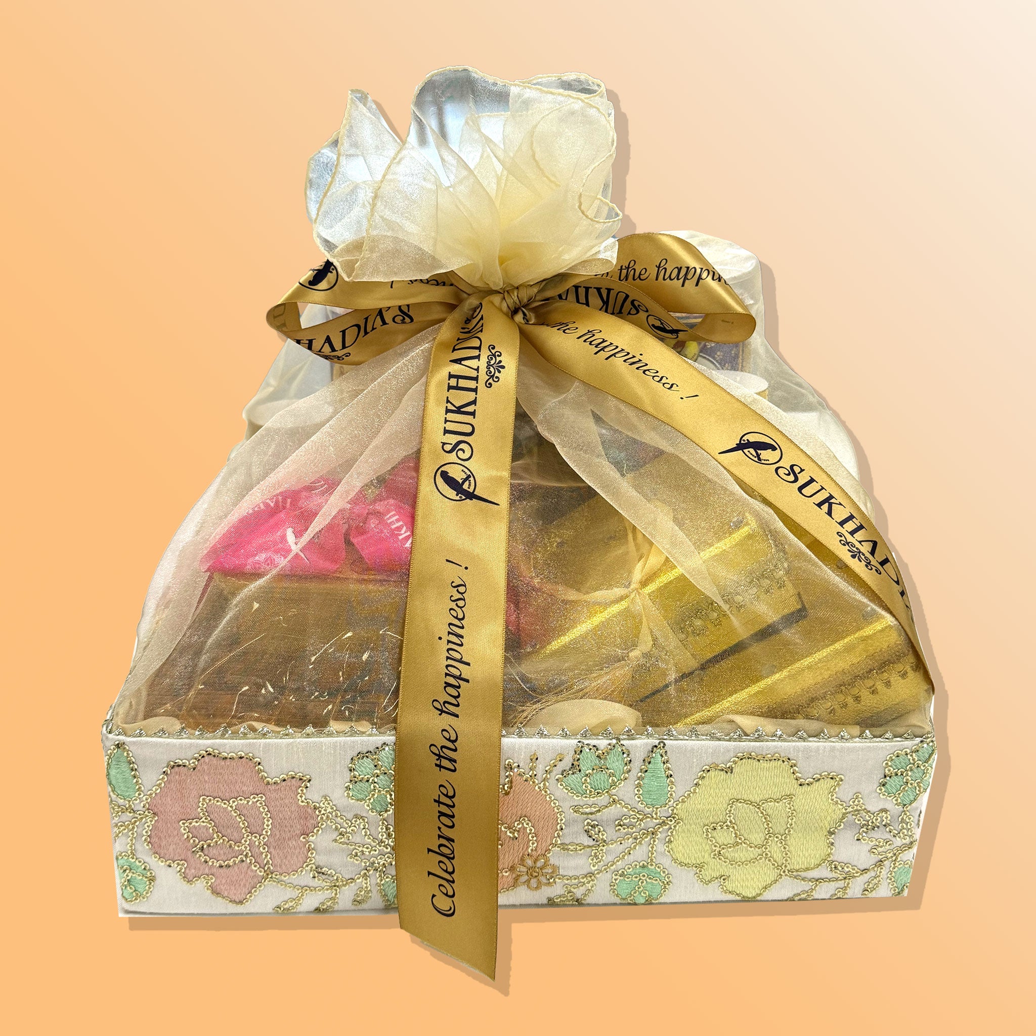 Rakhi--Gold-Hamper-2.jpg