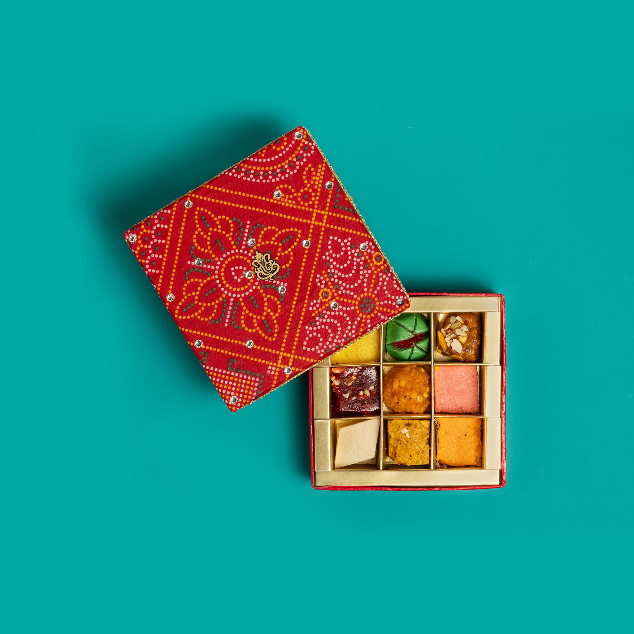 Red Bandhani 9pc