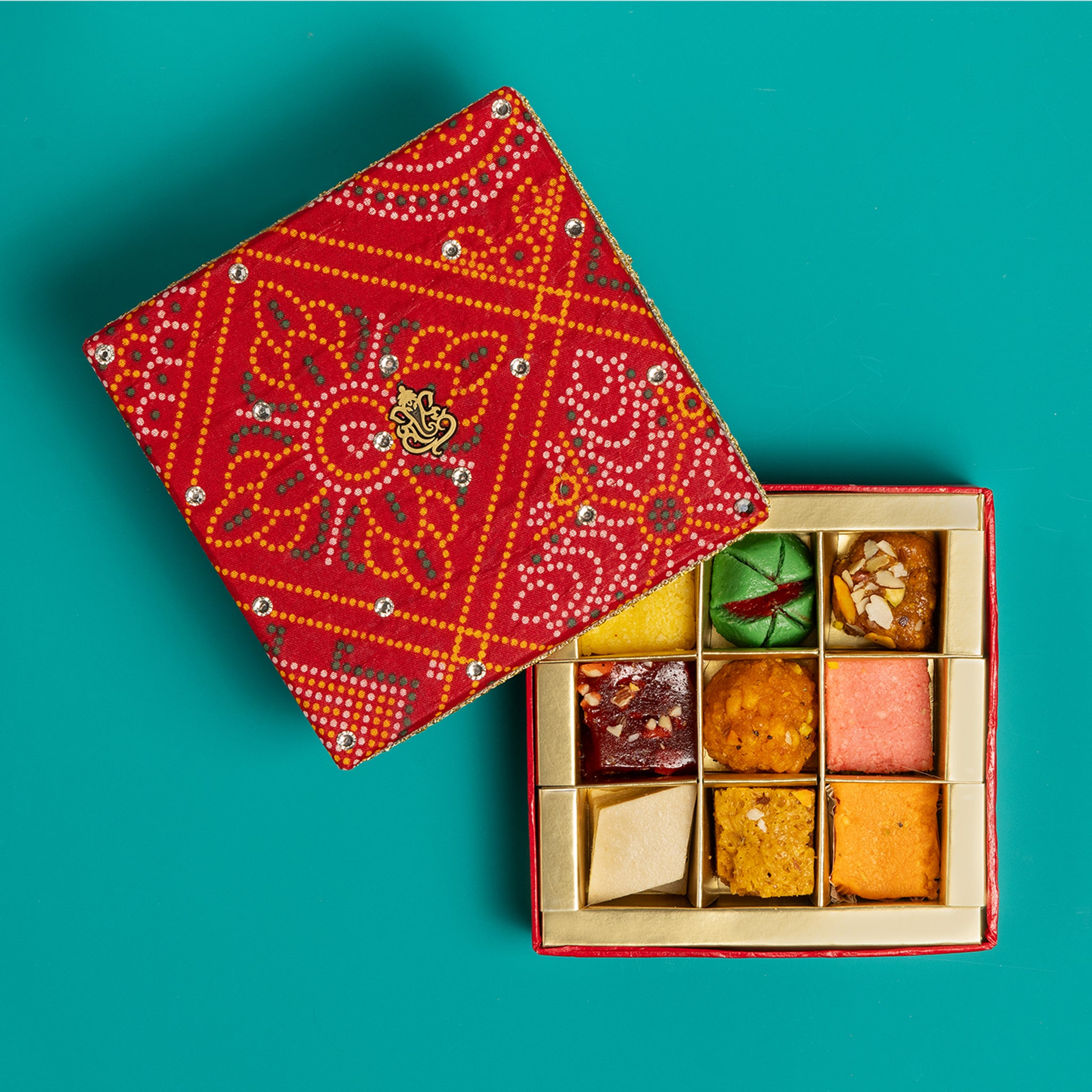 Red Bandhani 9pc